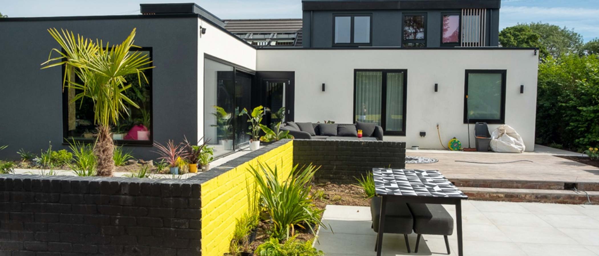 Case Study: A Contemporary House in Sheffield Featuring Internorm